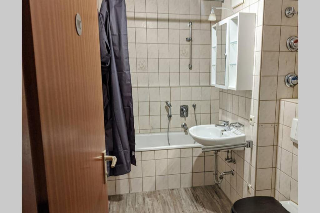 Ideale Messe/Airport Wohnung 15Min Fahrtweg 키르하임운터텍 외부 사진